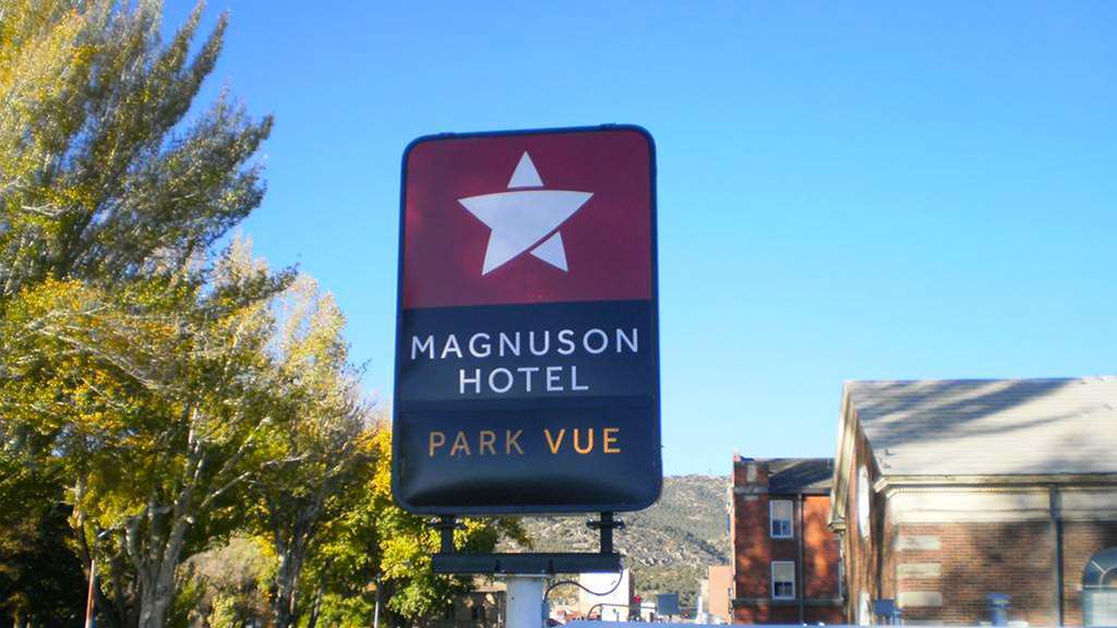 Magnuson Hotel Park Vue Ely Exterior photo